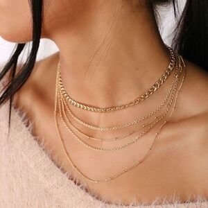 *ANGELICA* Gold Layered Fashion Chain Necklace